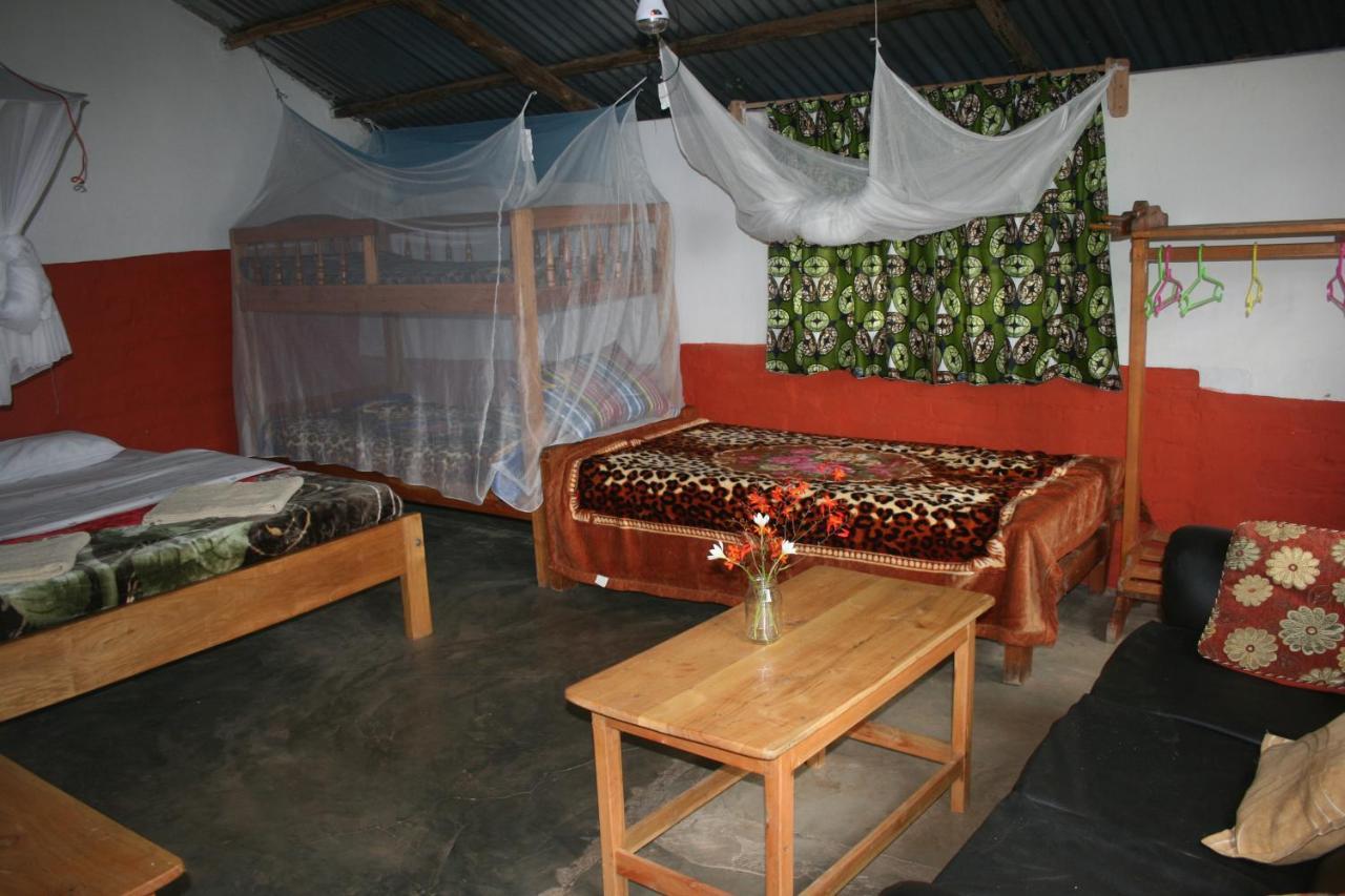 Amasiko Homestay Lake Bunyonyi Kabale ภายนอก รูปภาพ