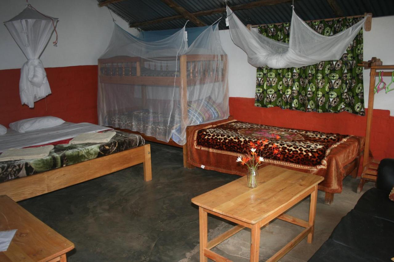 Amasiko Homestay Lake Bunyonyi Kabale ภายนอก รูปภาพ