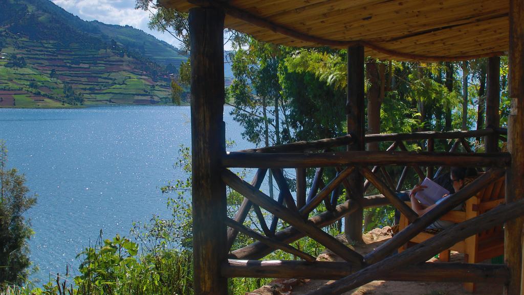 Amasiko Homestay Lake Bunyonyi Kabale ภายนอก รูปภาพ